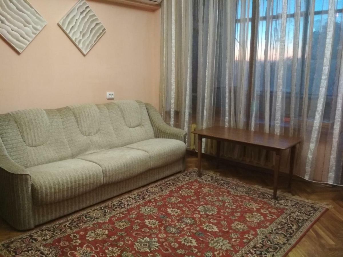 Lighthouse Apartment Chişinau Exteriör bild