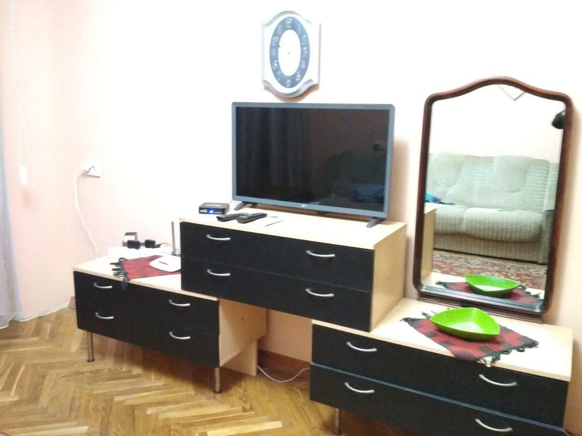 Lighthouse Apartment Chişinau Exteriör bild